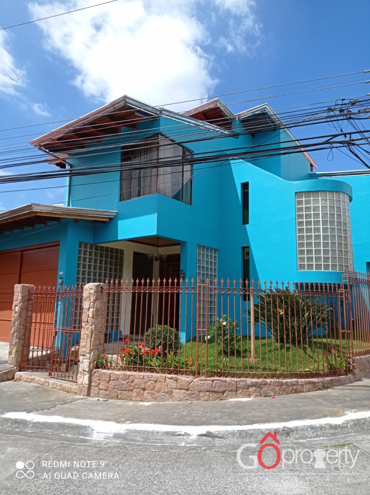 Venta de casa en Vázquez de Coronado, San José